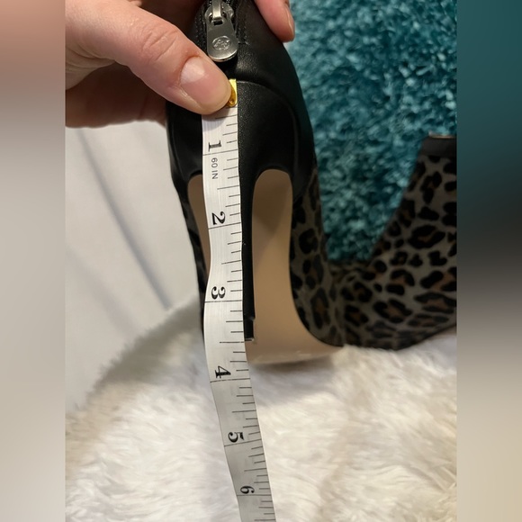 Adrienne Vittadini calf hair cheetah print booties - Picture 8 of 12